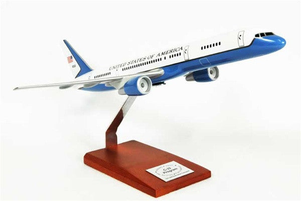 Desktop Boeing C-32A 1/100 Desktop  Model Tail No 90003