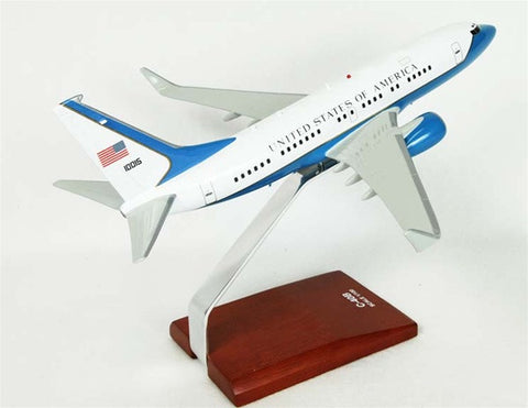 Boeing C-40 1/100 Desktop  Model