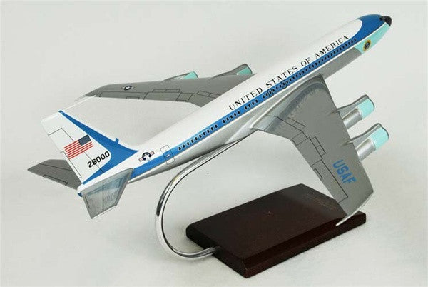 Executive Series Desktop Boeing VC-137A Air Force One 1/100 Scale Mahogany  ModelTail 27000