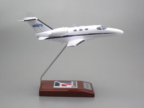 Custom Mahogany - Business Aviation