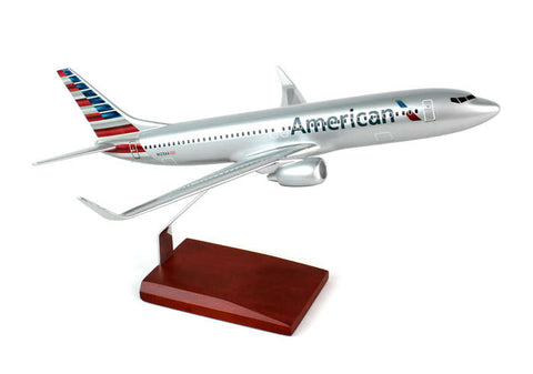 Desktop Boeing 737-800 New American Livery 1/100 Scale Model