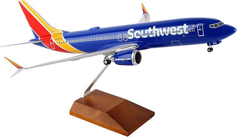 SKYMARKS SOUTHWEST 737-MAX 8 1/100 W/WOOD STAND & GEAR
