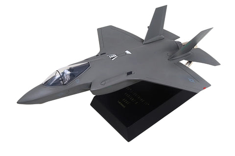 Lockheed Martin Conventional F35A USAF 1/48 Scale  Model