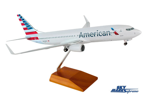 SKYMARKS AMERICAN 737-800 1/100 NEW LIVERY W/WOOD STAND&GEAR