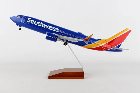 SKYMARKS SOUTHWEST 737-MAX 8 1/100 W/WOOD STAND & GEAR