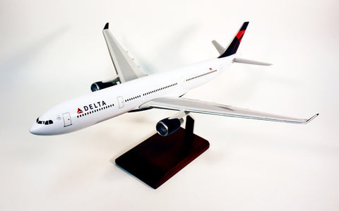 Executive Series Delta Airlines A330-300 Scale Model