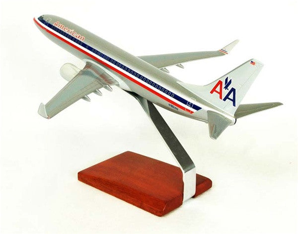J*X様 Boeing 737-800 1:100スケール Desktop Boeing 737-800 American 1/100 Scale Model available at