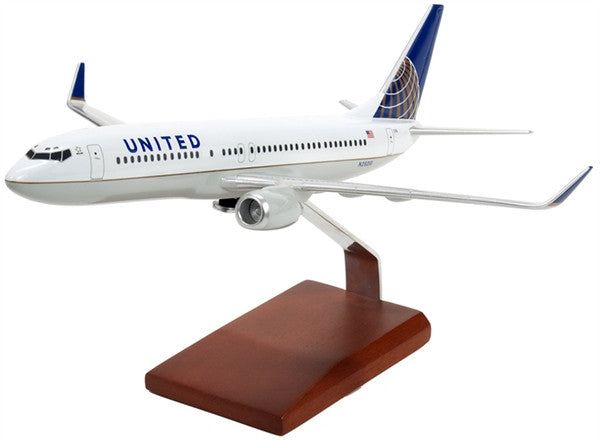 Boeing B737-800 Continental/United 1/100 Scale Model