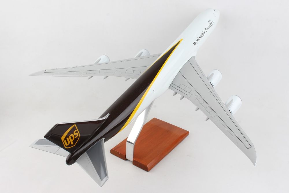 EXEC SER UPS 747-8F 1/100 NEW LIVERY – Aim Higher Jets